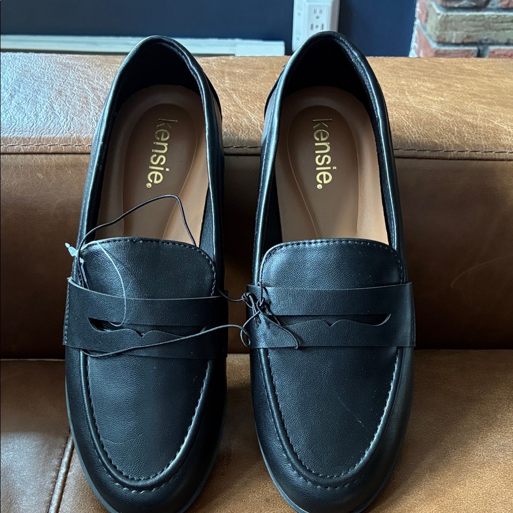Kensie Wimen’s Classic Black Loafers